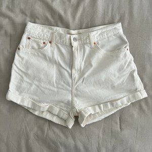 Levi's Mom A Line Shorts | White | Size 31